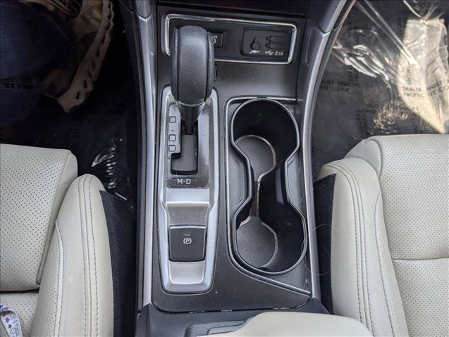 Used 2020 Subaru Ascent Limited w/ Technology Package AWD/4WD image 18