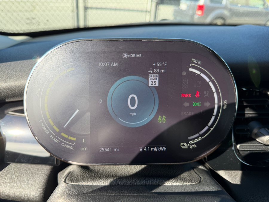 Used 2022 MINI Cooper SE image 13