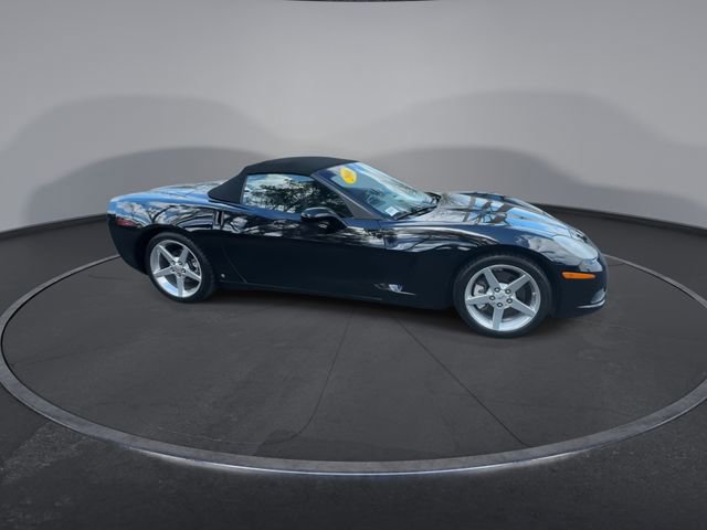 Used 2006 Chevrolet Corvette Convertible w/ Preferred Equipment Group image 16