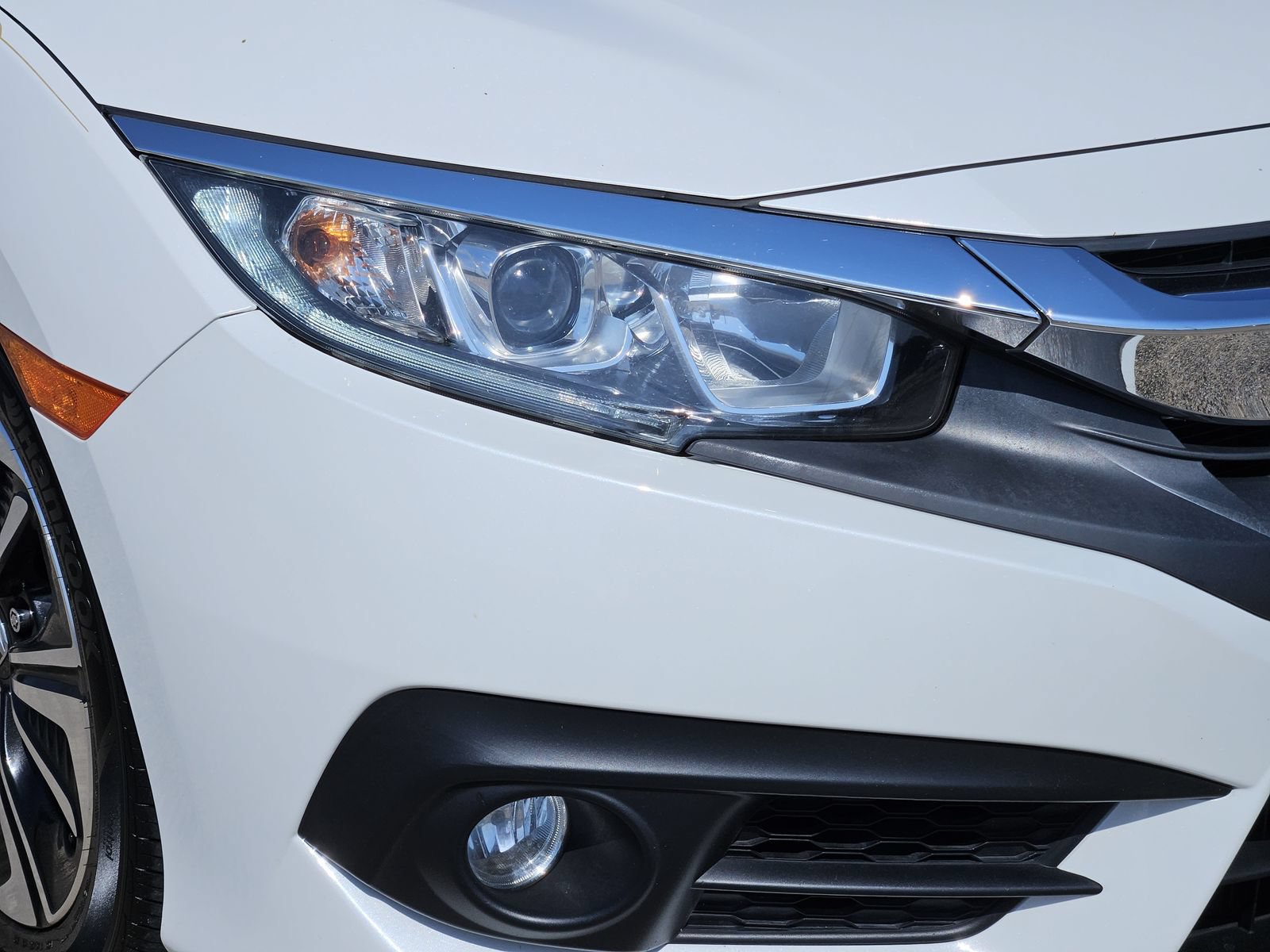 Used 2016 Honda Civic EX-T image 10