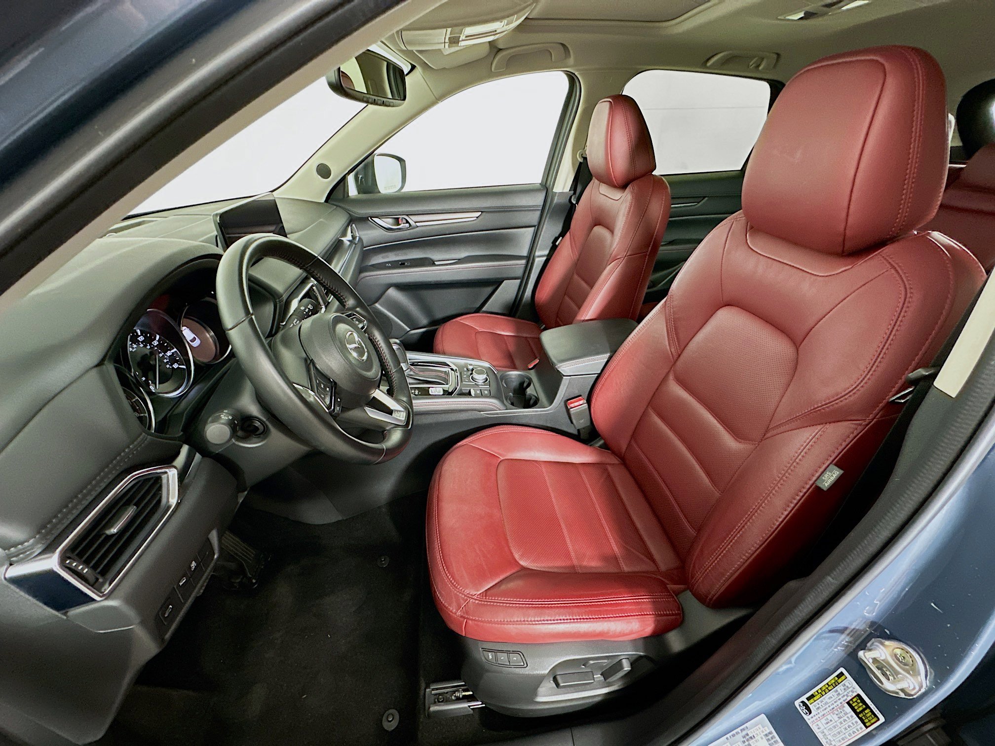 Used 2023 MAZDA CX-5 Carbon Edition image 13