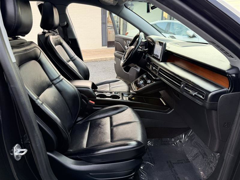 Used 2021 Lincoln Corsair Reserve AWD/4WD image 11