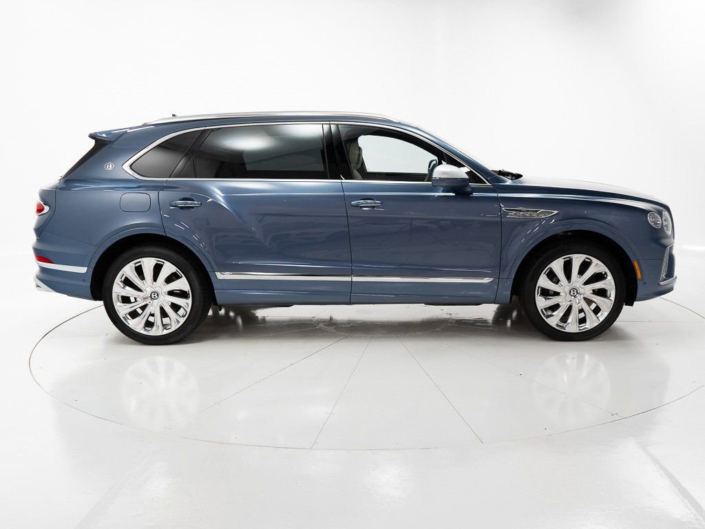 Certified 2025 Bentley Bentayga Extended Wheelbase image 6