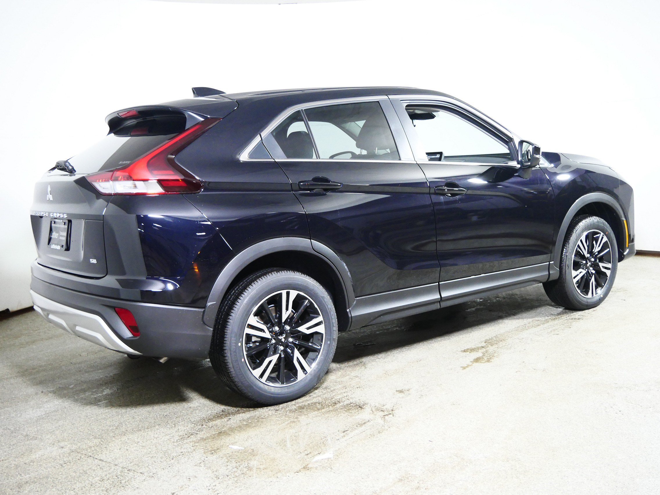 New 2026 Mitsubishi Eclipse Cross SE AWD/4WD image 2