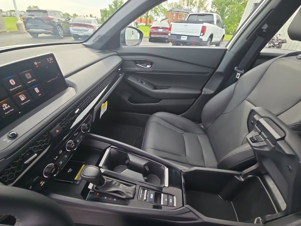 Used 2025 Honda Accord Sport image 24