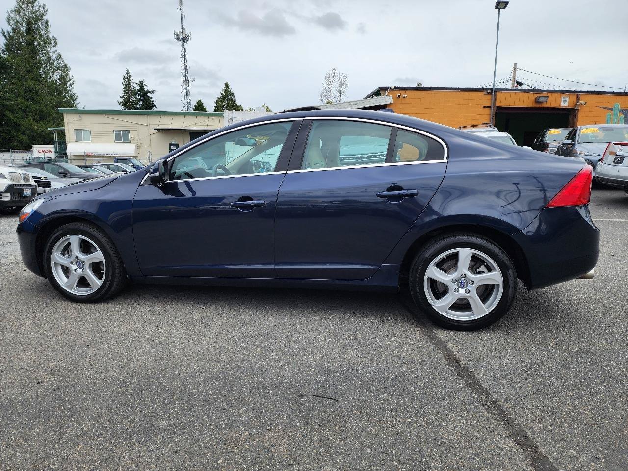 Used 2013 Volvo S60 T5 AWD/4WD image 7