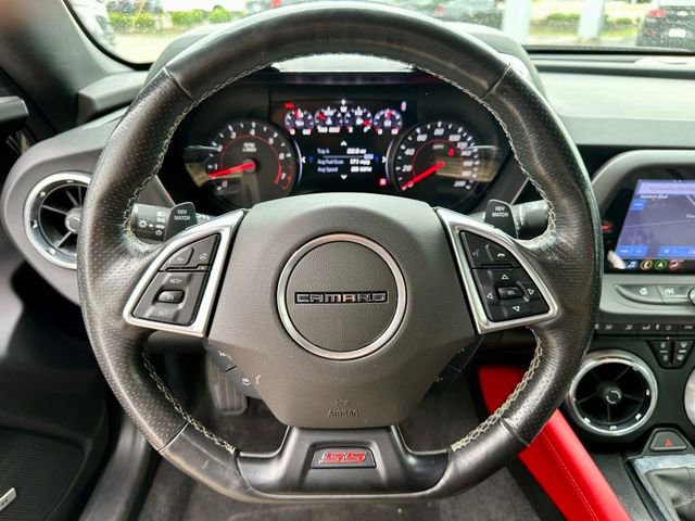 Used 2020 Chevrolet Camaro SS RWD image 28