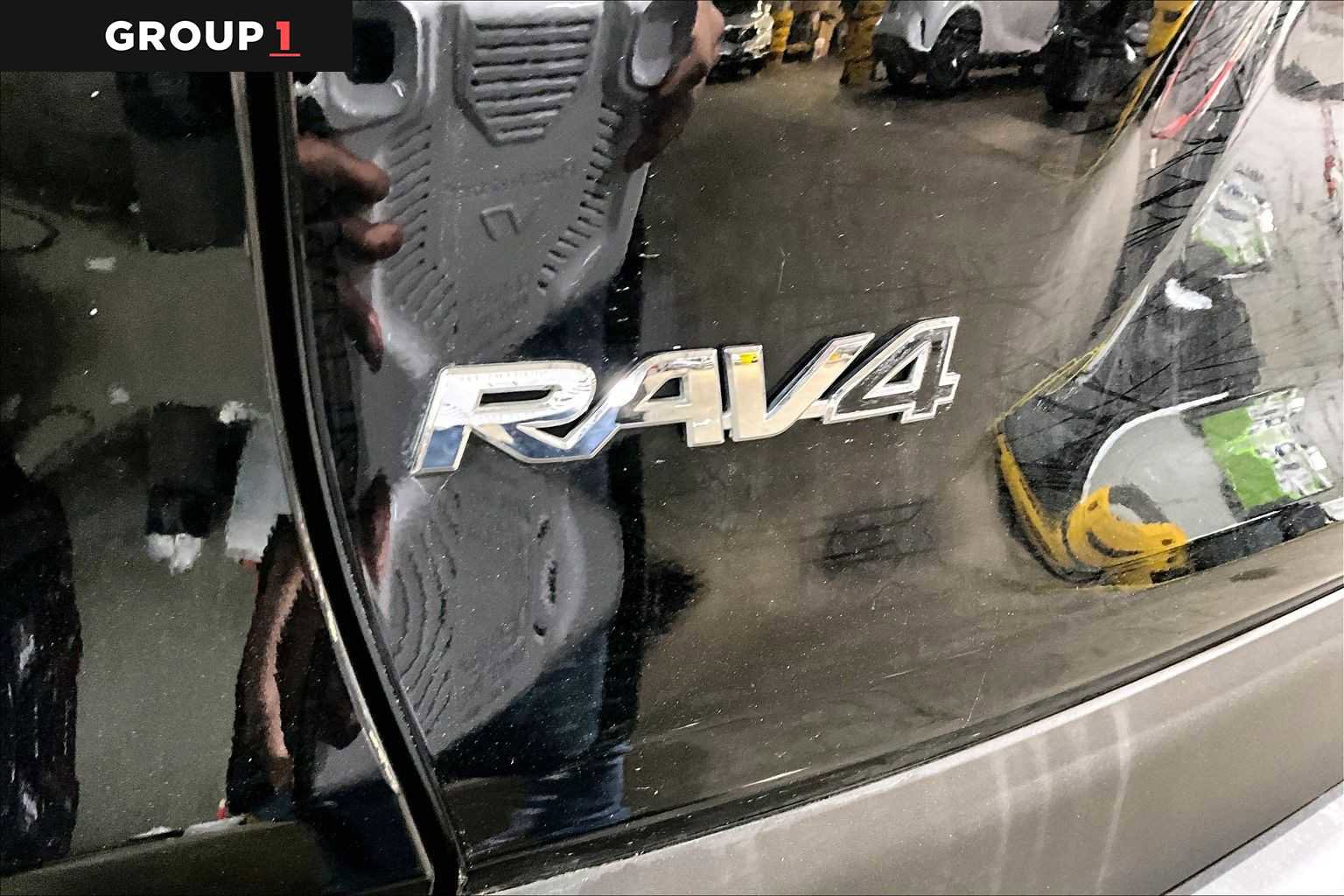 Used 2019 Toyota RAV4 XLE image 18