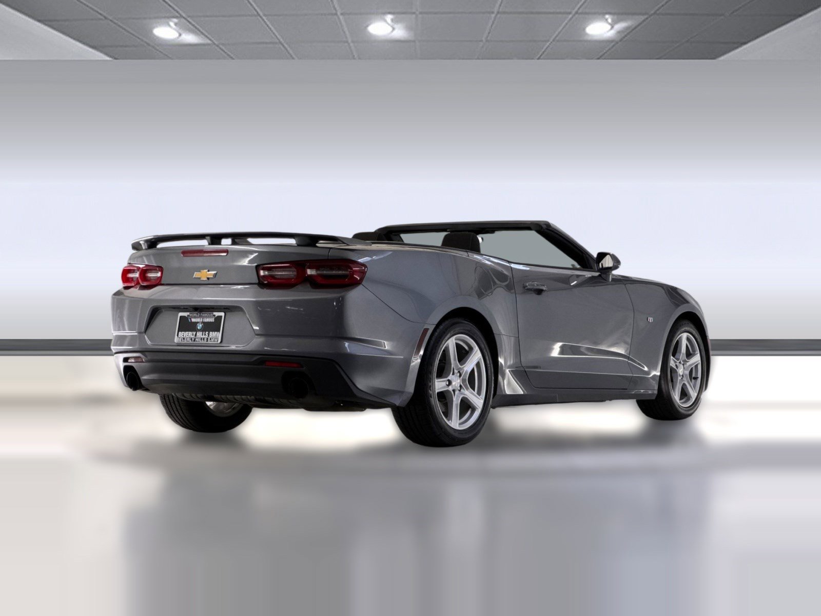 Used 2020 Chevrolet Camaro LT image 9