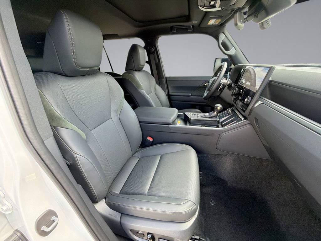 Certified 2024 Lexus GX 550 AWD/4WD image 16