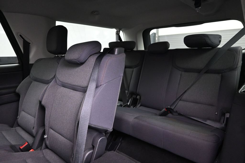 Used 2025 Ford Expedition Max Active AWD/4WD image 17