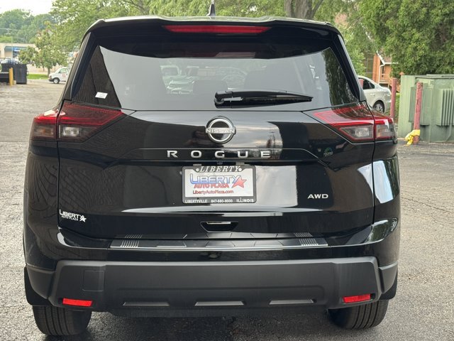 New 2026 Nissan Rogue SV w/ Cold Weather Package AWD/4WD image 10