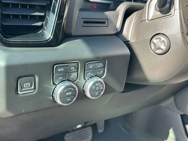 Used 2022 GMC Sierra 1500 AT4 image 19