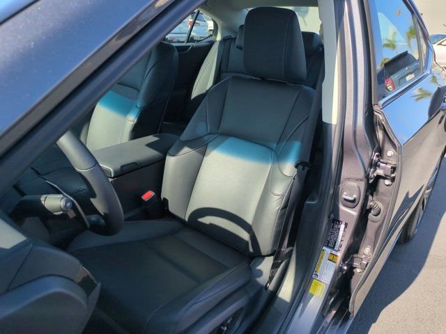 Used 2024 Lexus ES 350 w/ Premium Package image 12