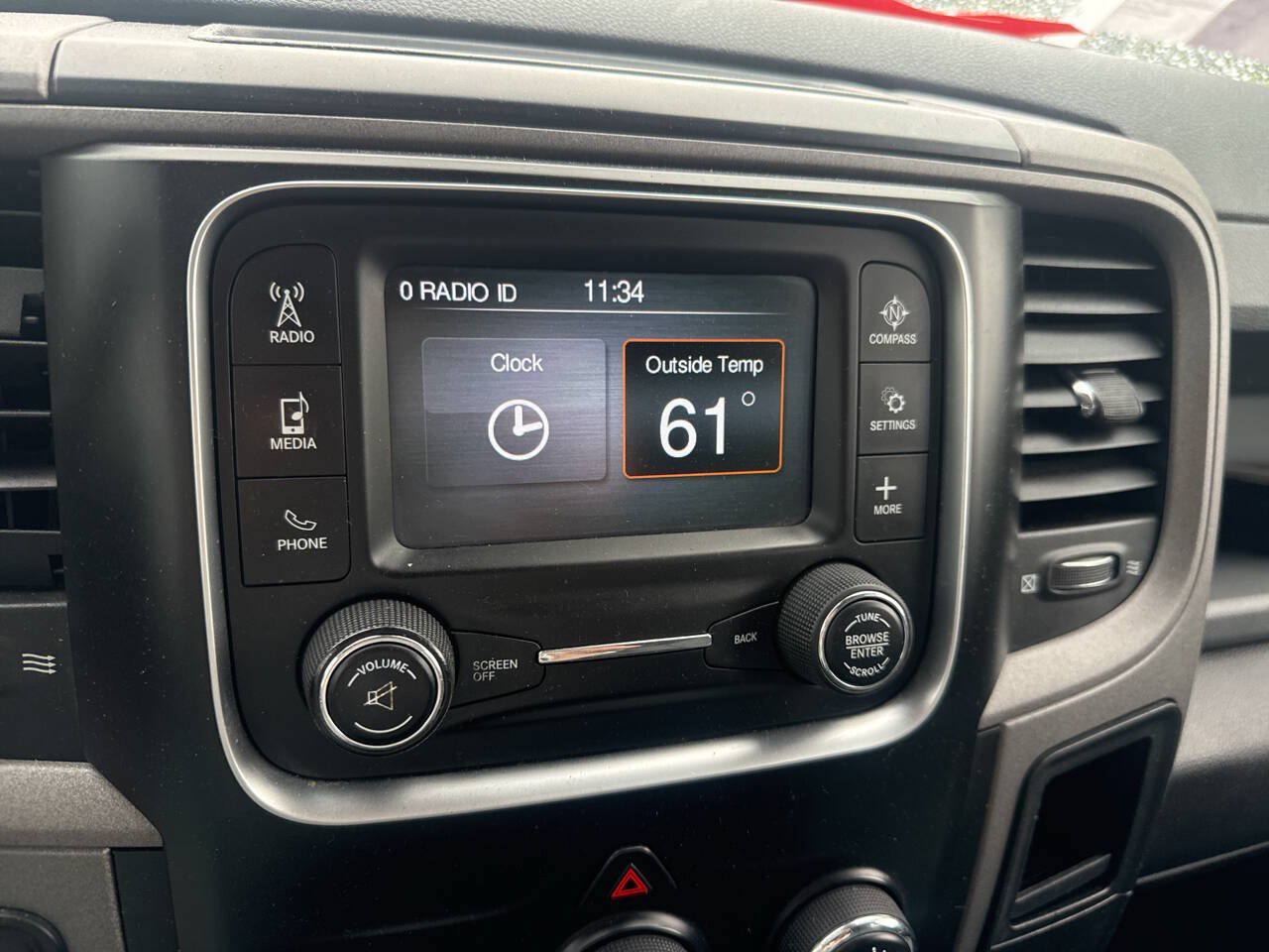 Used 2017 RAM 1500 ST w/ SXT Appearance Group AWD/4WD image 38