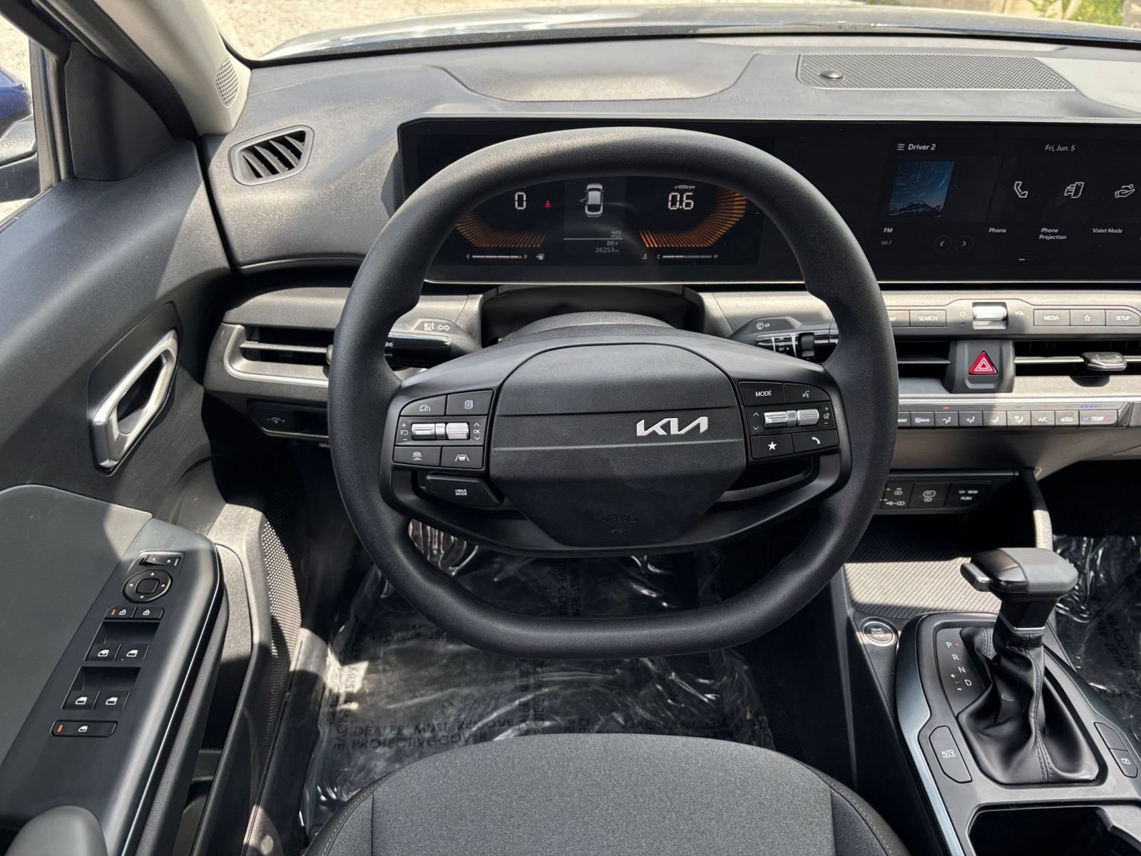 Used 2025 Kia K4 FWD image 34