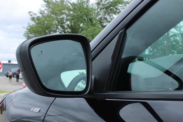 Used 2024 Ford Escape ST-Line w/ Tech Pack #1 AWD/4WD image 8