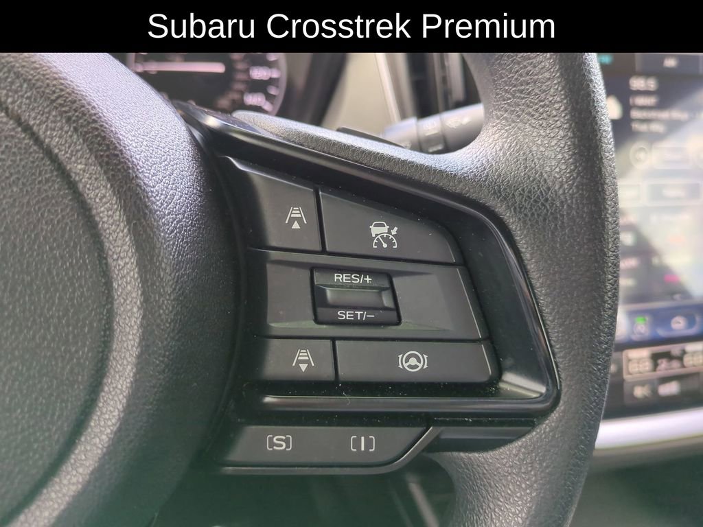 Used 2025 Subaru Crosstrek 2.0i Premium w/ Popular Package #4 image 24