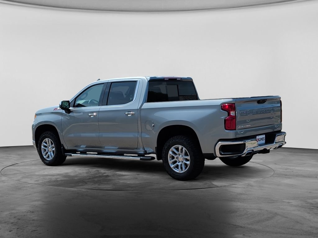 Used 2026 Chevrolet Silverado 1500 LTZ w/ Z71 Off-Road Package AWD/4WD image 5