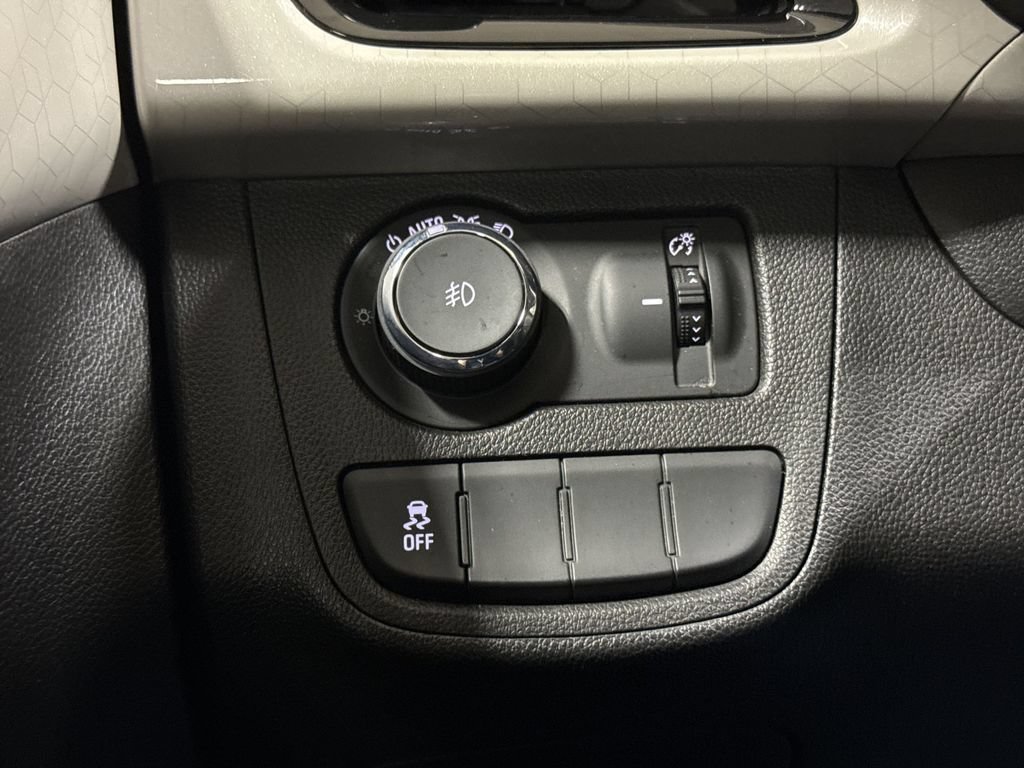 Used 2016 Chevrolet Spark LT FWD image 18