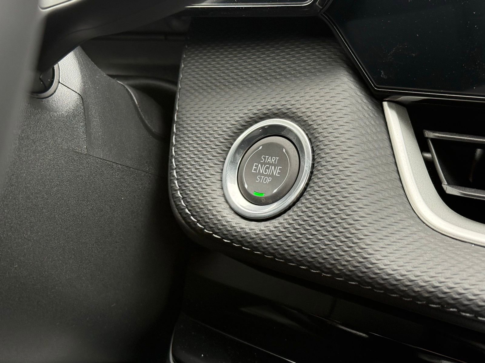 New 2026 Chevrolet Equinox LT FWD image 21
