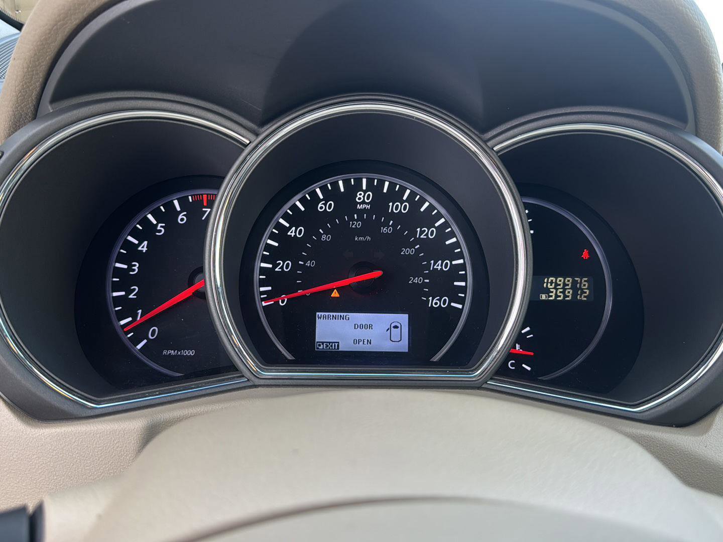 Used 2014 Nissan Murano S image 17