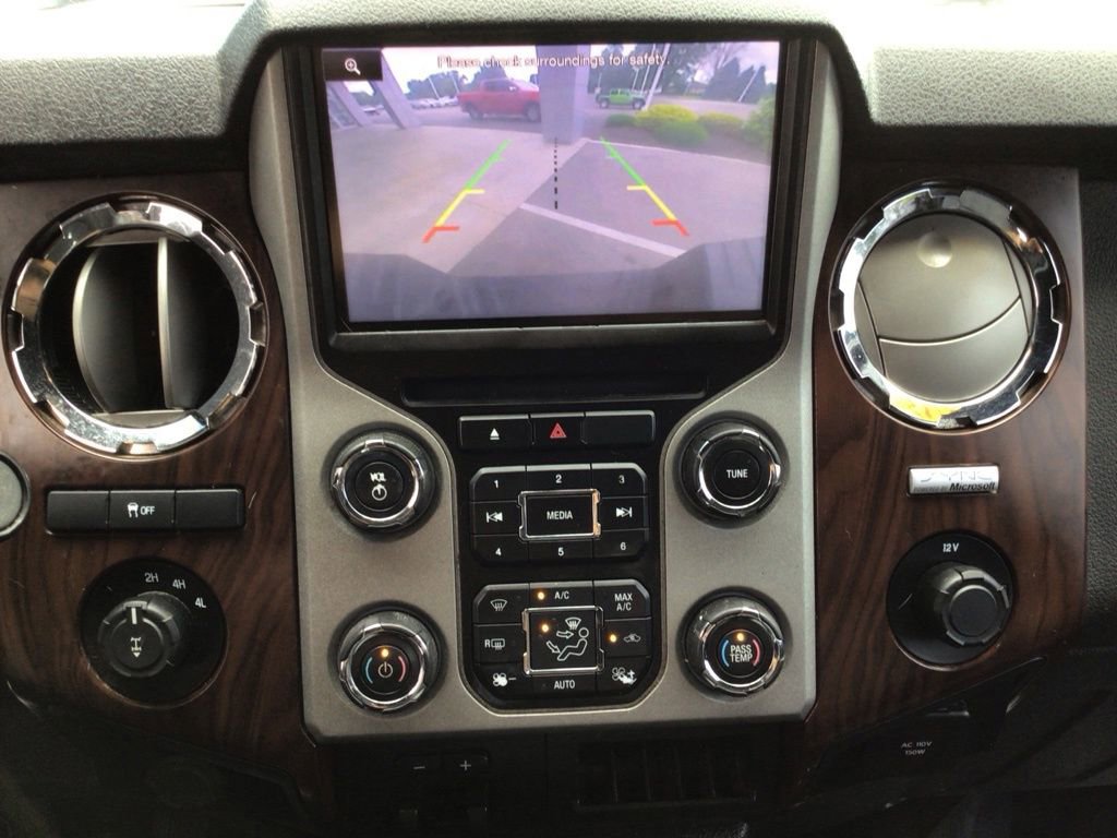 Used 2014 Ford F250 Lariat w/ Chrome Package AWD/4WD image 27