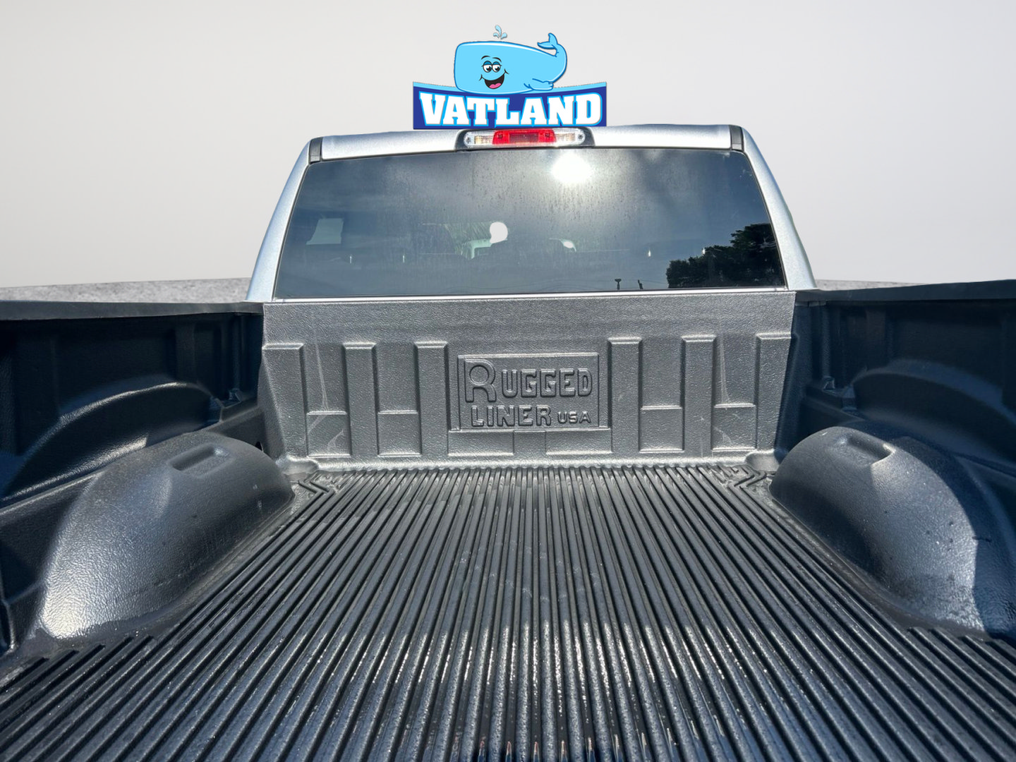 Certified 2024 RAM 1500 Laramie RWD image 39