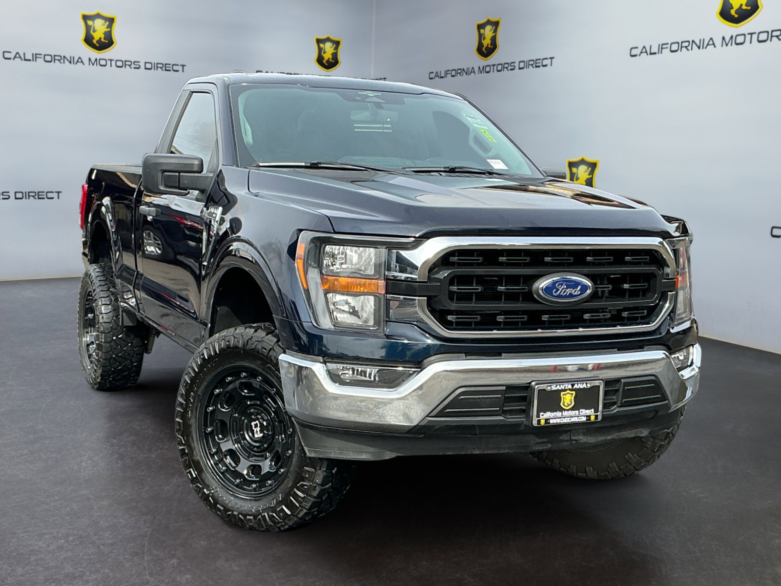 Used 2023 Ford F150 XLT w/ Equipment Group 301A Mid image 3