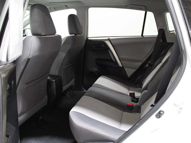 Used 2013 Toyota RAV4 XLE AWD/4WD image 15