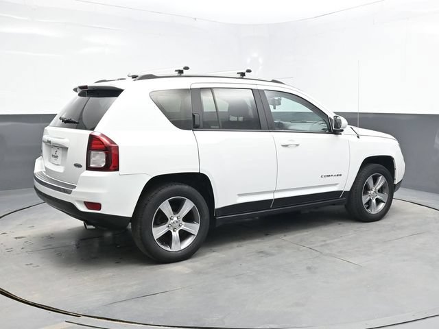 Used 2017 Jeep Compass High Altitude AWD/4WD image 7