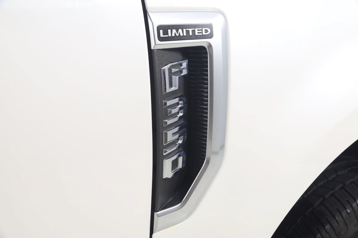 Used 2019 Ford F350 Limited AWD/4WD image 45