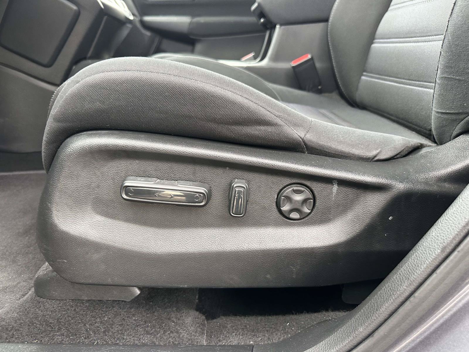Used 2019 Honda CR-V EX image 15
