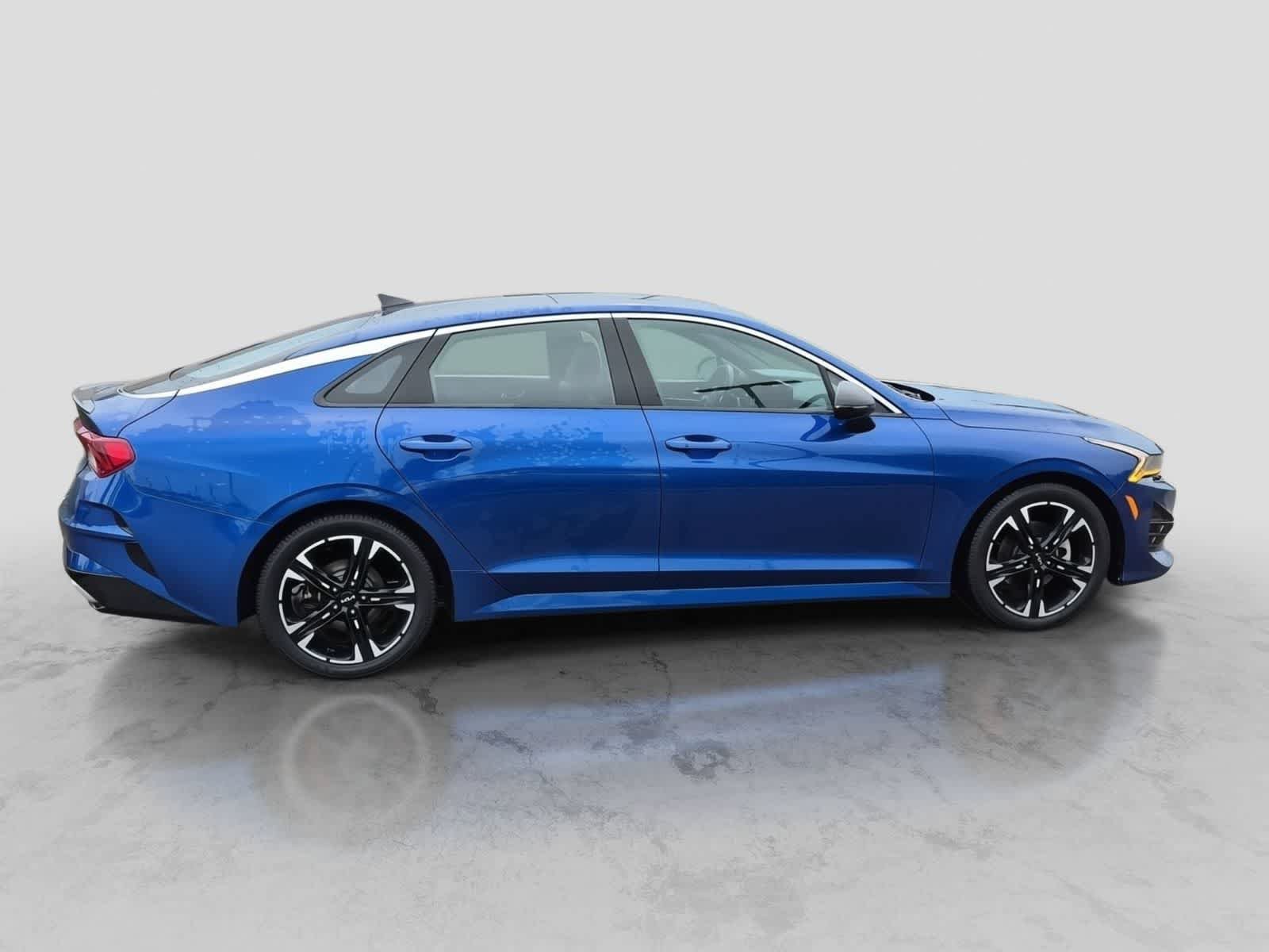 Used 2022 Kia K5 GT-Line w/ GT-Line FWD Premium Package image 9