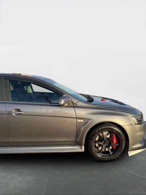 Used 2011 Mitsubishi Lancer Evolution MR image 4