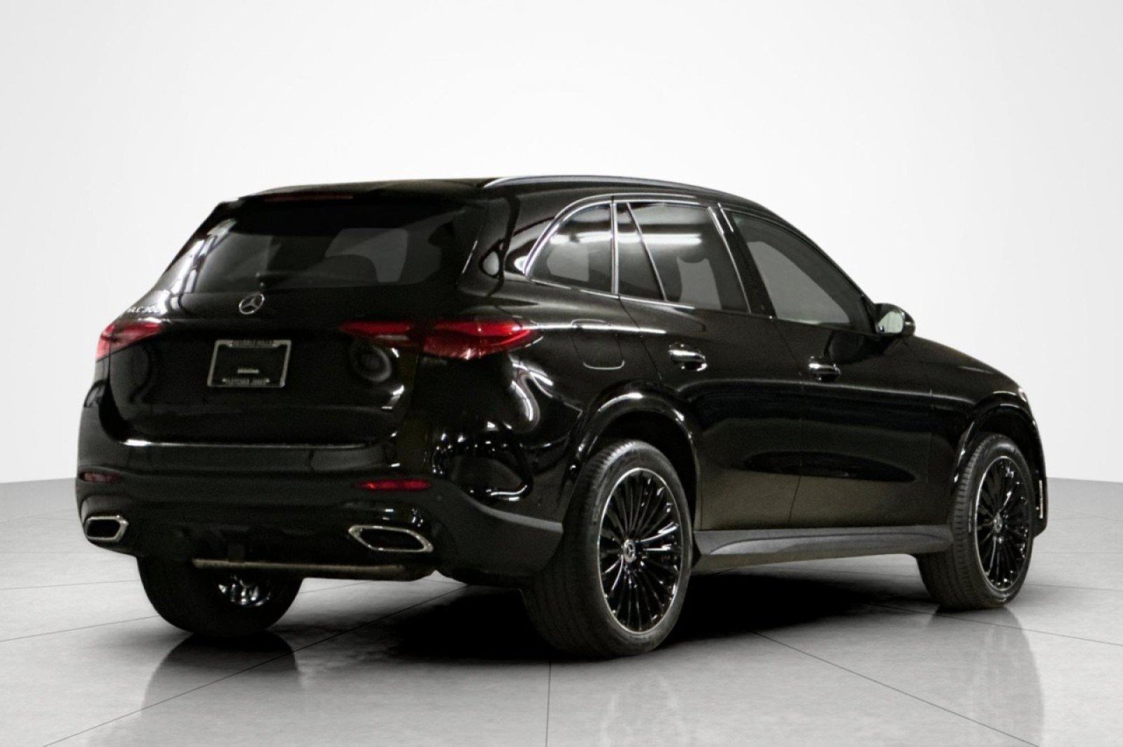 New 2026 Mercedes-Benz GLC 300 image 5