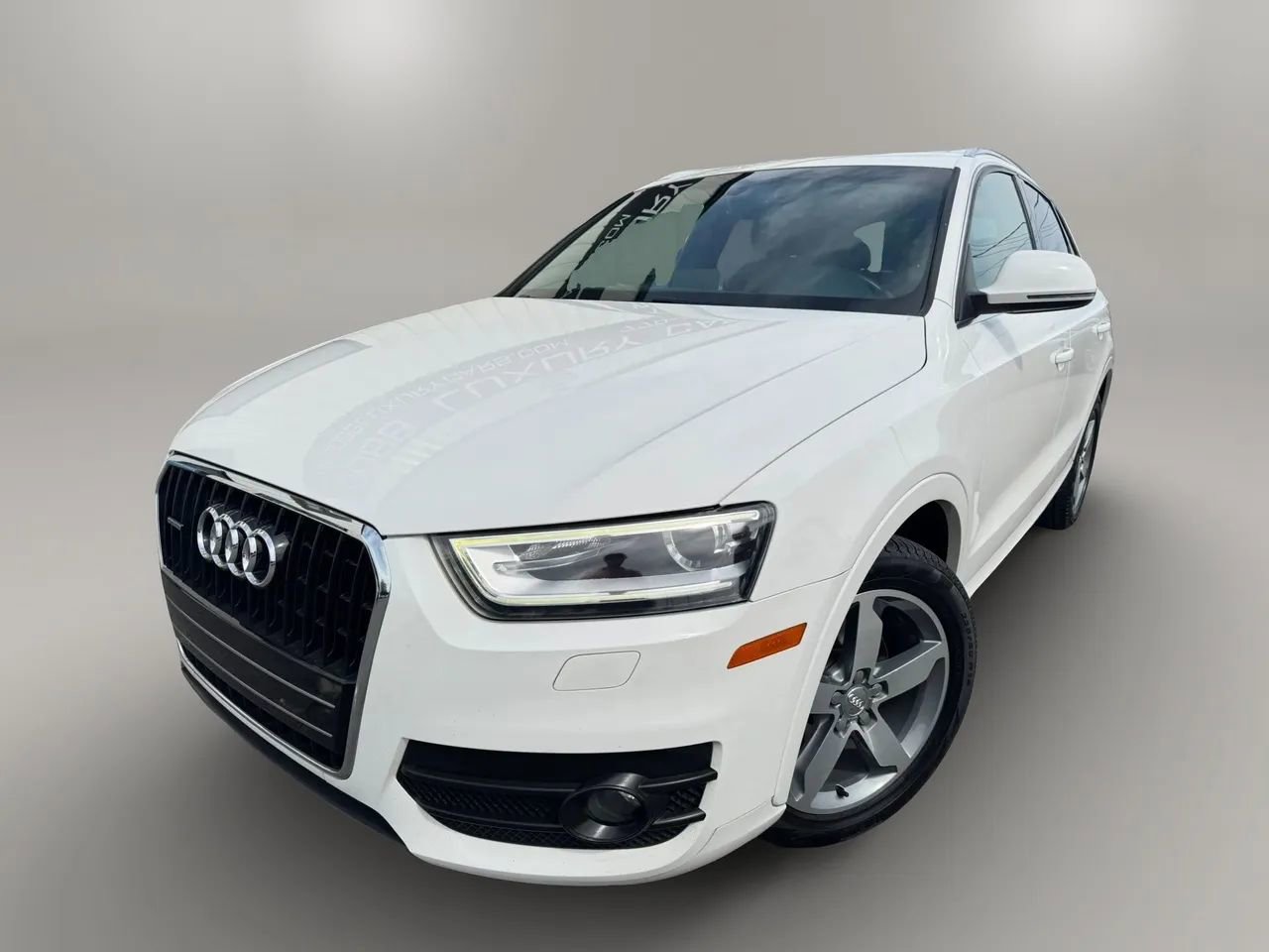 Used 2015 Audi Q3 2.0T Premium Plus AWD/4WD image 1