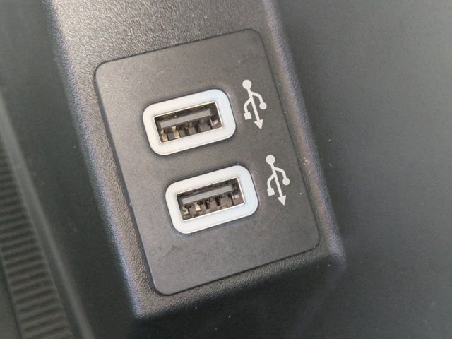 Used 2020 Ford Edge SEL w/ Convenience Package image 18