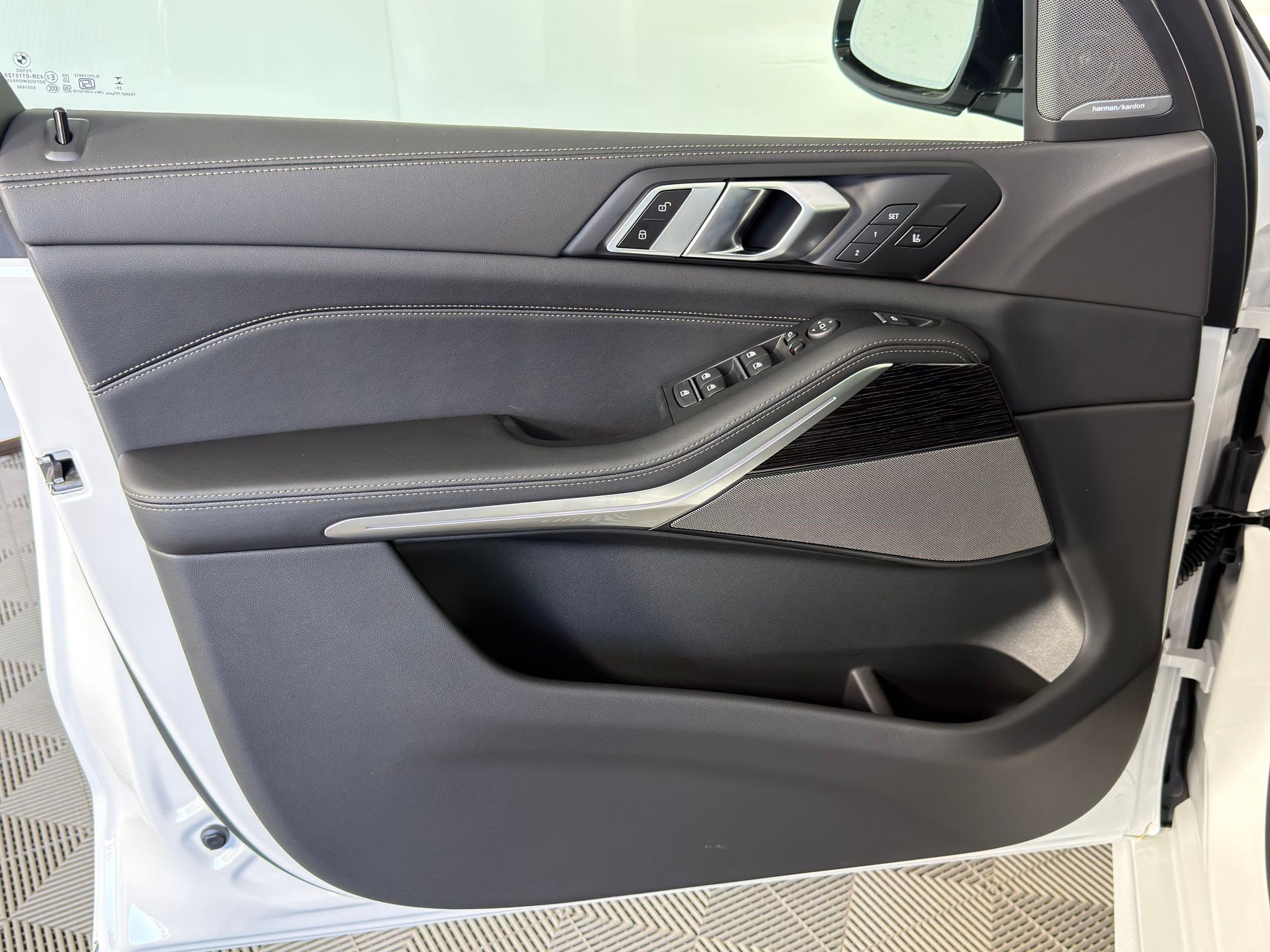 New 2026 BMW X5 sDrive40i w/ M Sport Package image 11