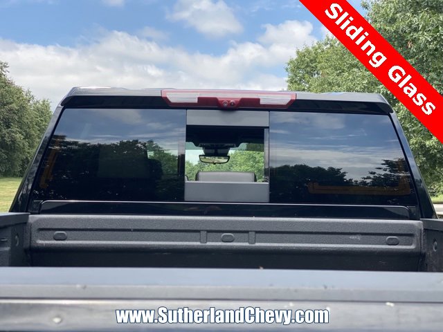 Certified 2025 Chevrolet Silverado 2500 ZR2 w/ Technology Package image 19