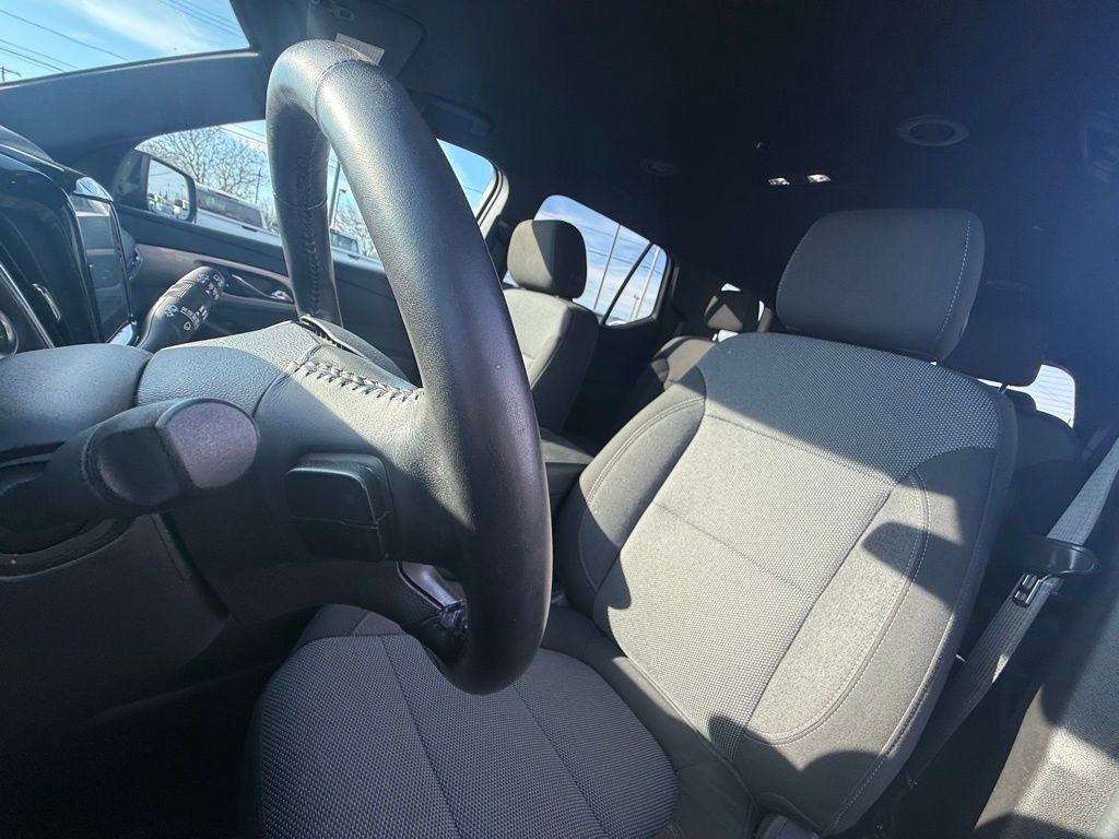 Used 2022 Chevrolet Traverse LT w/ LPO, Floor Liner Package image 19