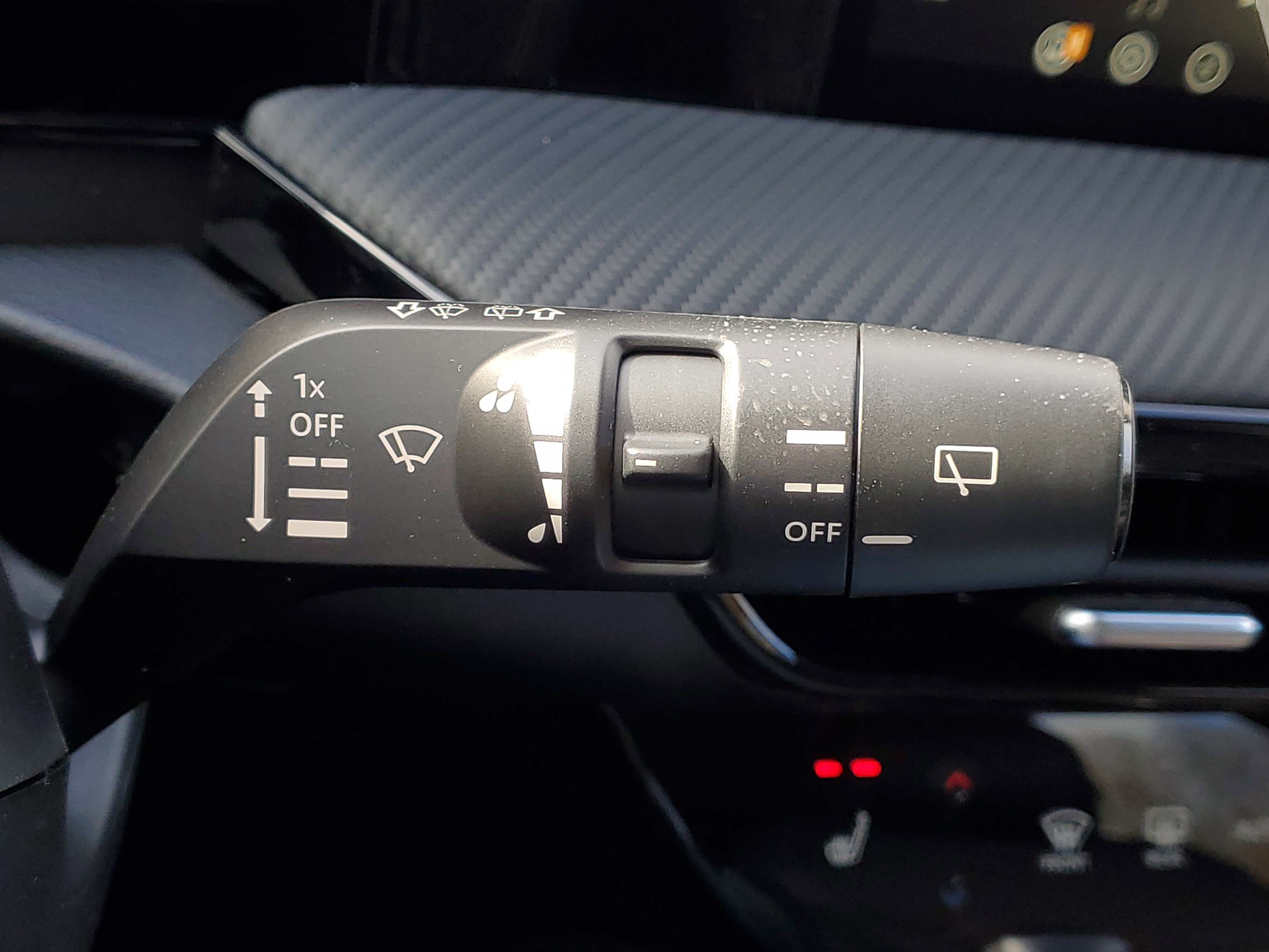 New 2026 Nissan Kicks SR w/ Cold Weather Package image 13