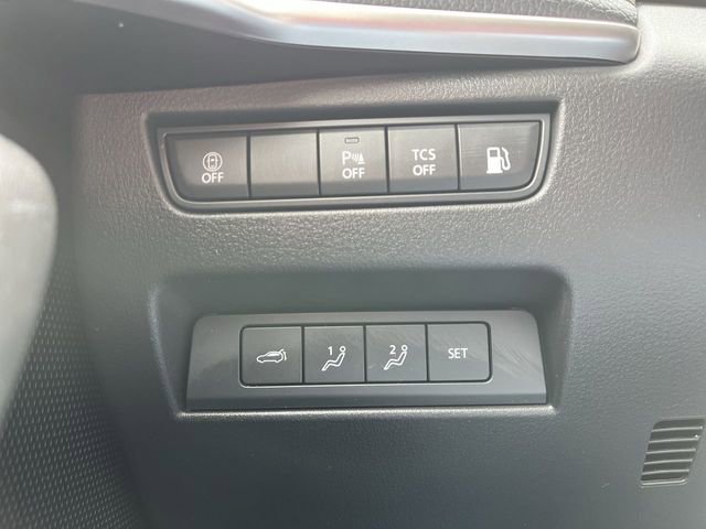 Used 2024 MAZDA CX-90 Plug-In Hybrid w/ Premium Pkg image 18