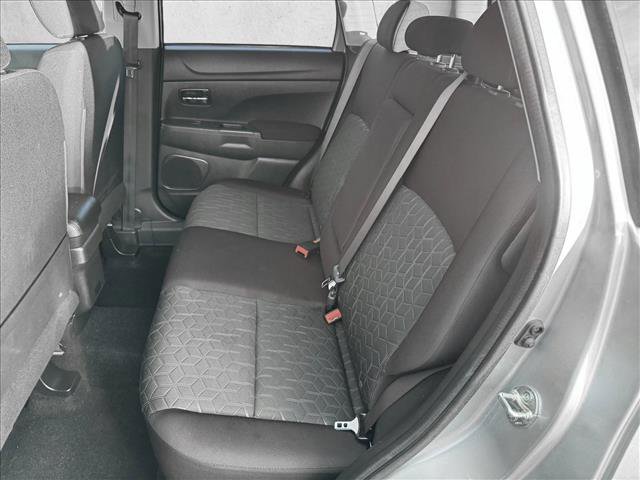 Used 2024 Mitsubishi Outlander Sport ES image 17