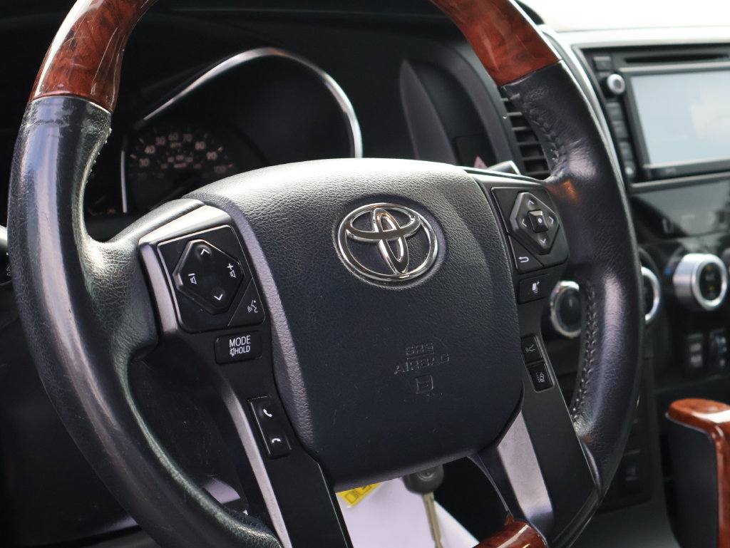 Used 2019 Toyota Sequoia Platinum AWD/4WD image 18
