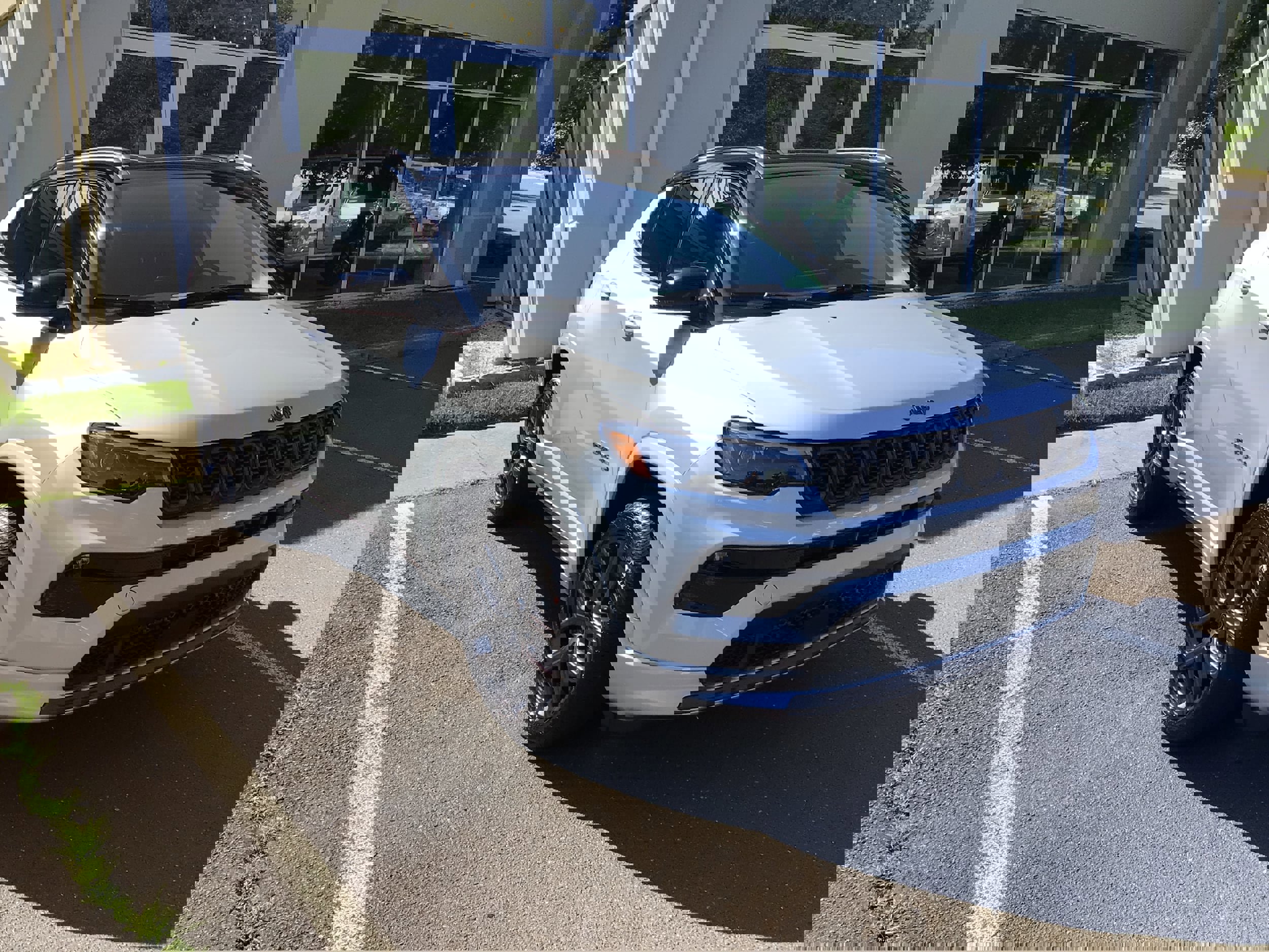 New 2025 Jeep Compass Limited w/ High Altitude Package