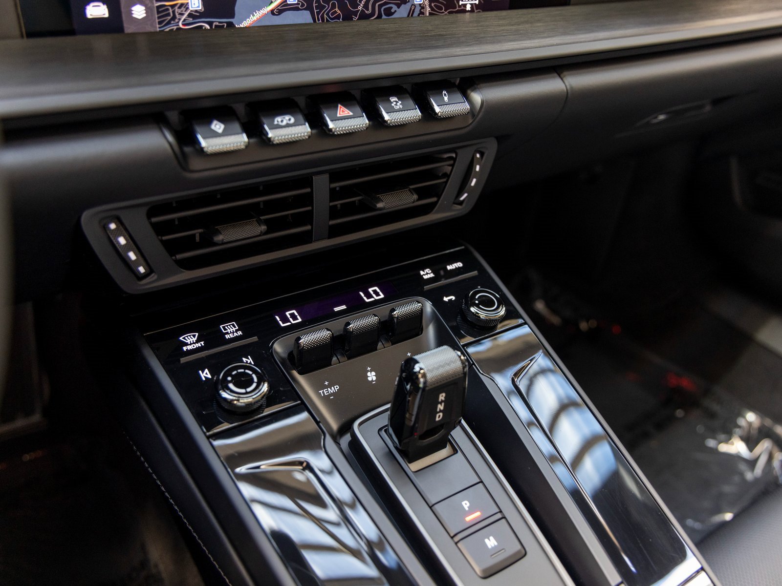 Certified 2025 Porsche 911 Carrera 4 GTS image 39