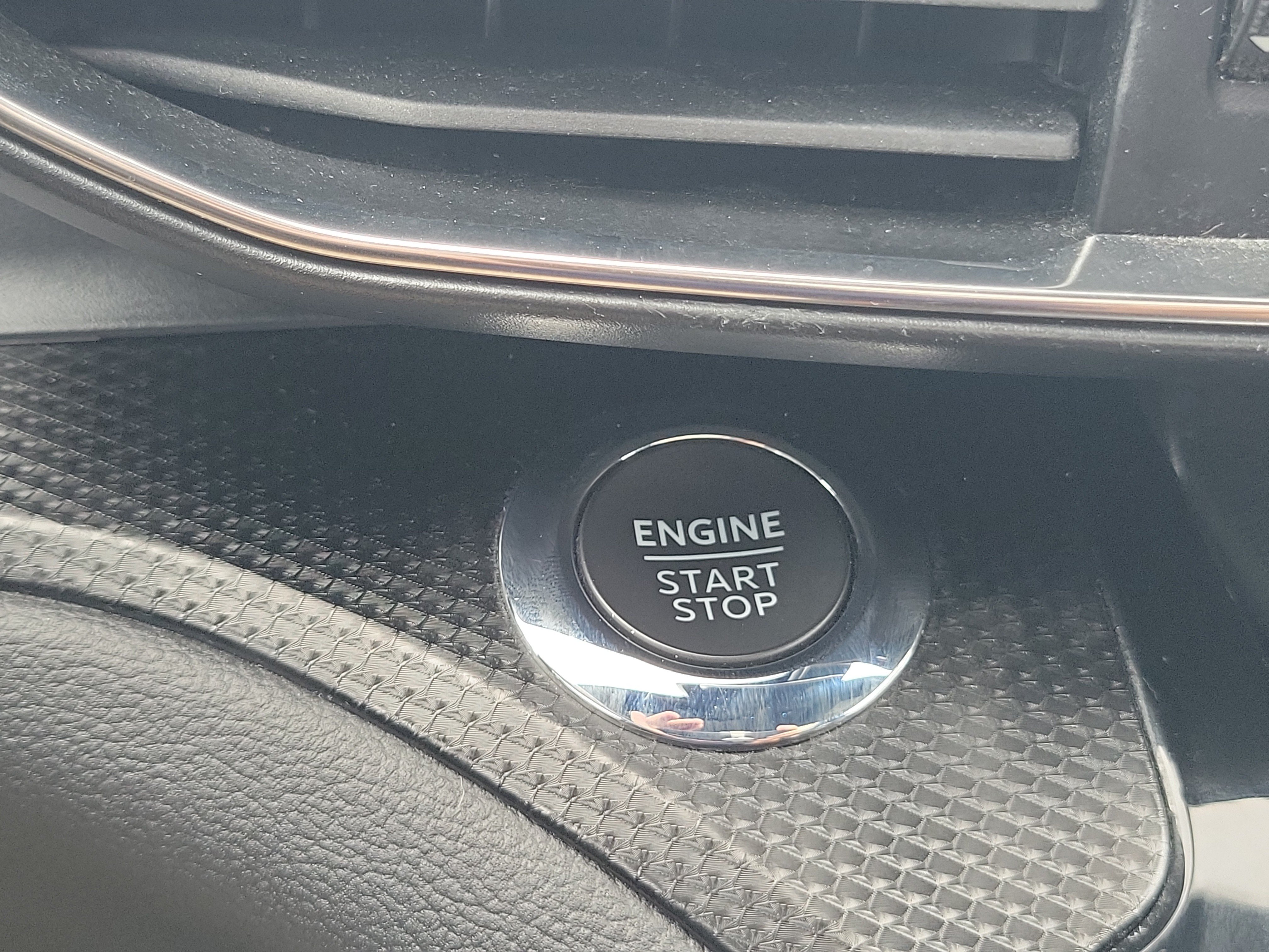 Used 2022 Ford Explorer ST-Line RWD image 34
