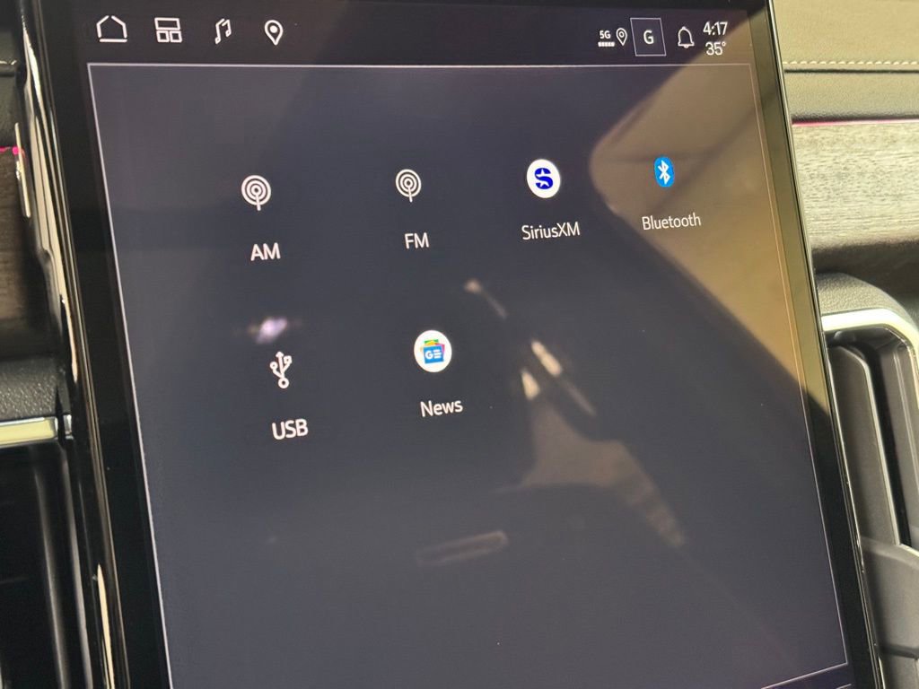 New 2026 GMC Acadia Denali Ultimate w/ LPO, Floor Liner Package image 40