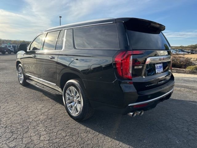 Used 2022 GMC Yukon XL Denali AWD/4WD image 8